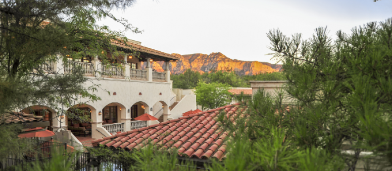 Los Abrigados Resort and Spa